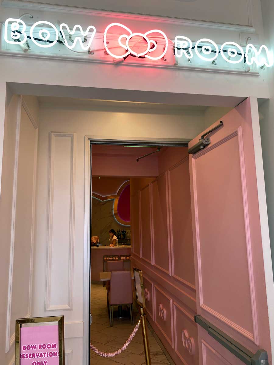 Hello Kitty Cafe Bowl Room