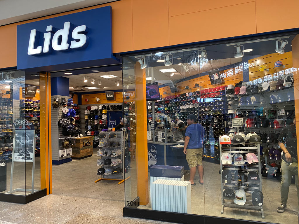 Lids hat hot sale store locations