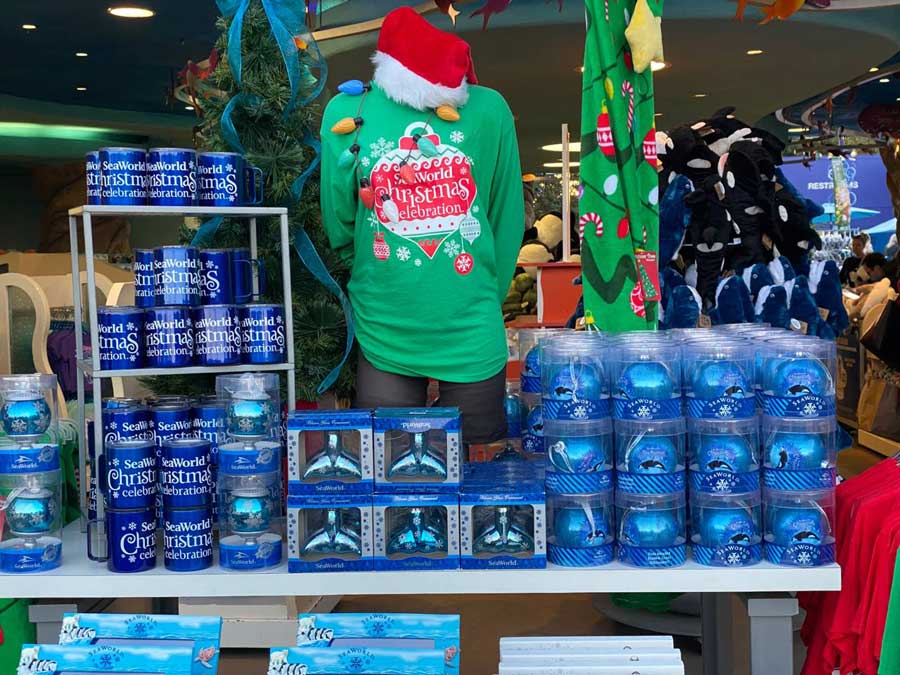 Christmas mugs SeaWorld San Diego