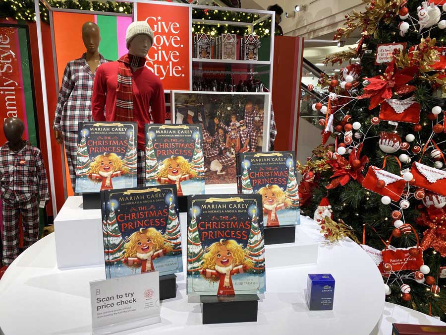 Holiday Celebration at South Coast Plaza - SuperMall