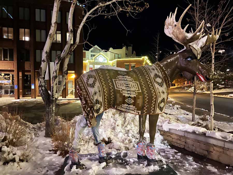 Elk Statue Park City