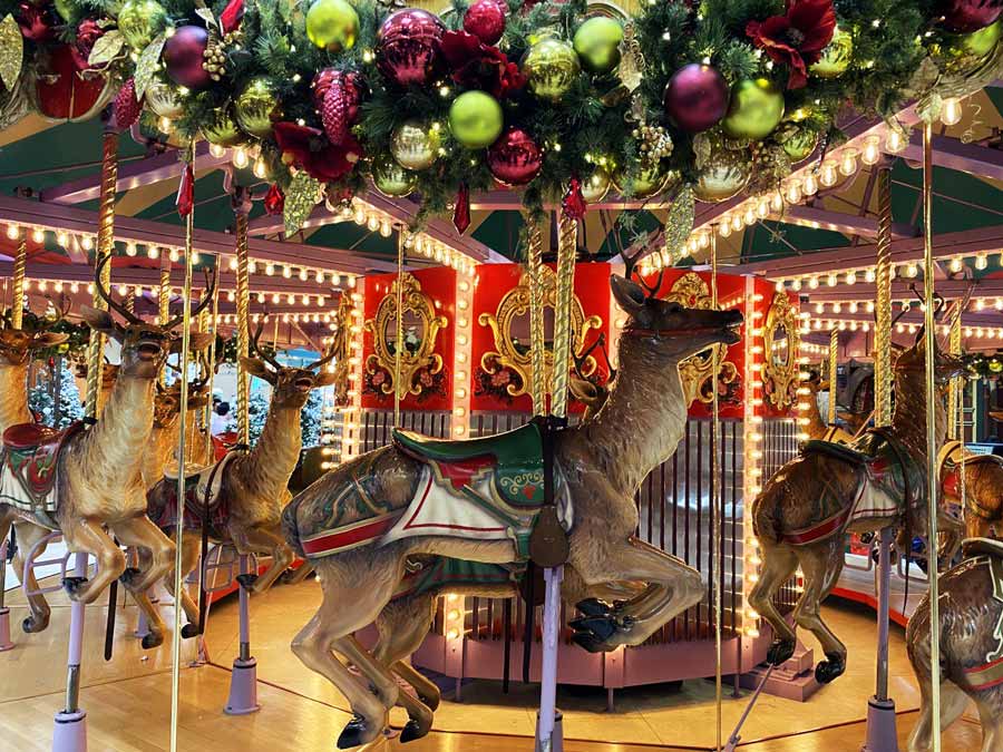 South Coast Plaza carousel