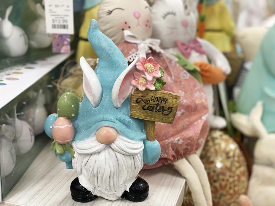 Happy Easter gnome decoration