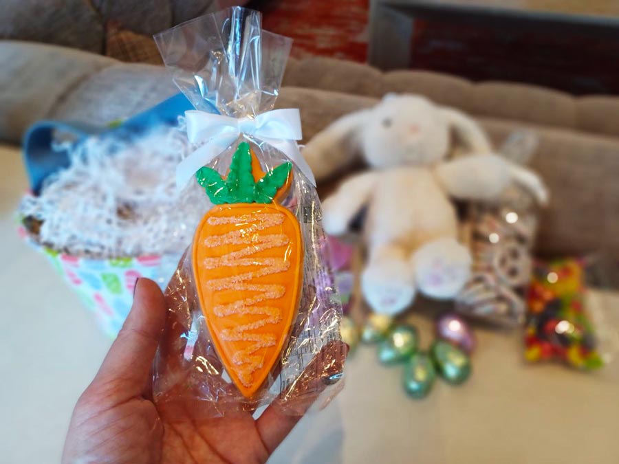Hickory Farms Carrot Decorated Sugar Cookie