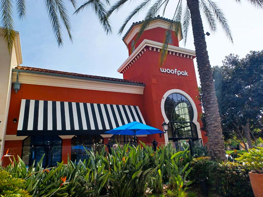 Woofpak Pet Kitchen at Irvine Spectrum Center: What’s New This Spring