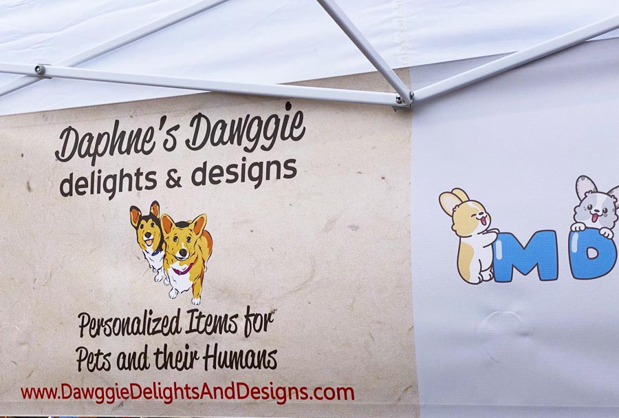 Daphne's Dawggie Delights & Designs