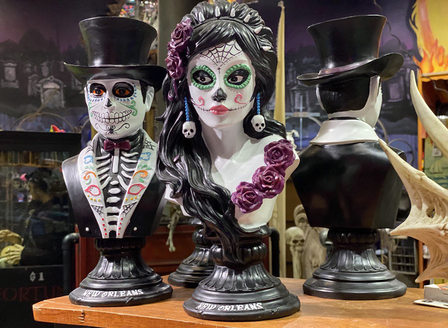 New Orleans' Carnivalesque Day of the Dead Decor