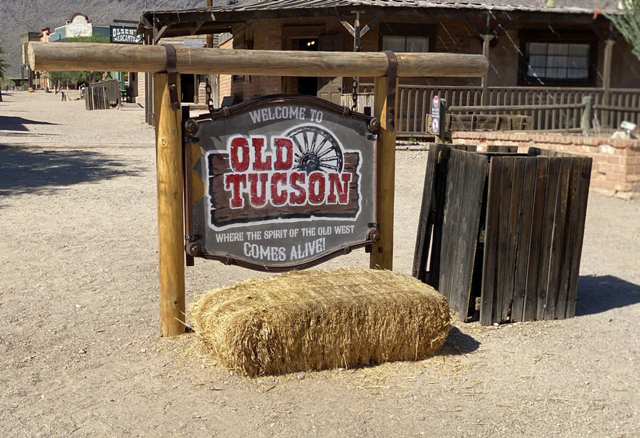 Old Tucson Welcome Banner