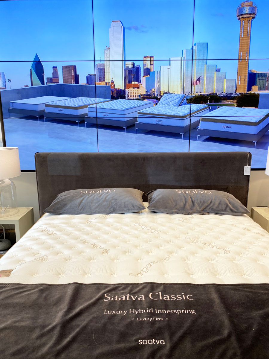 Saatva Classic, Luxury Hybrid Innerspring Mattress