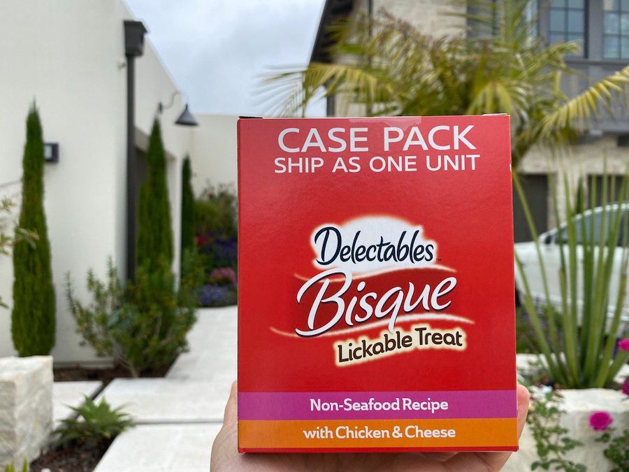 Delectables Bisque Lickable Cat Treat