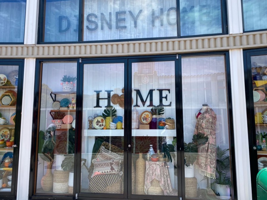 Discover Disney Home - your destination for unique kitchenware, stylish home décor, and perfect gifts.