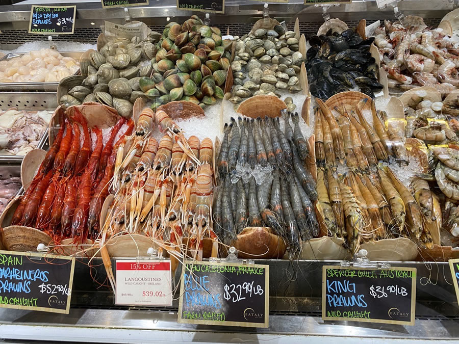 Sustainable Seafood Selection at Eataly