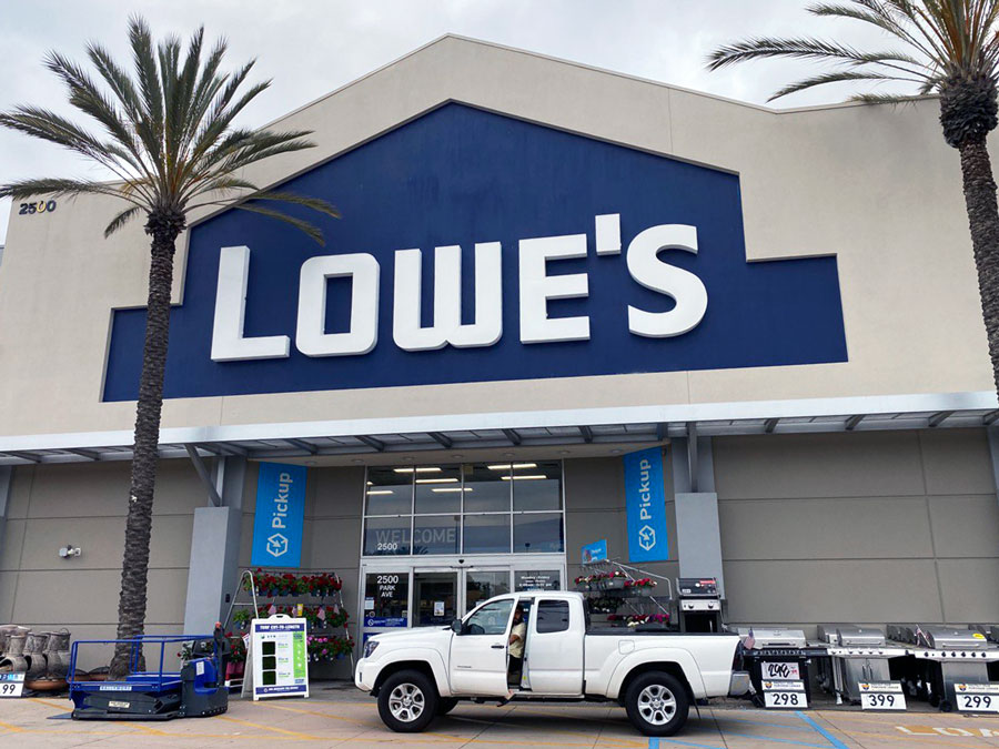 Top Grill Options for Father's Day at Lowe's