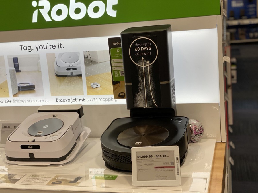 Effortlessly clean with a robotic vacuum and 60-day waste holding container.