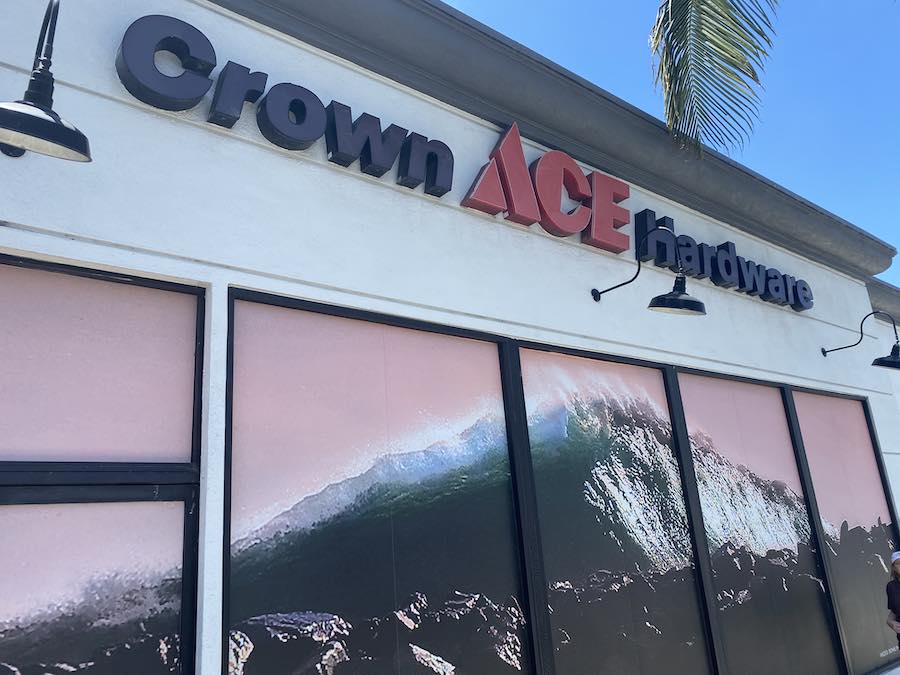 A shopping experience for the whole family – including the furry members! Crown Ace Hardware now features Corona del Mar Pet Supply."