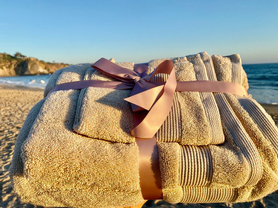 Experience Ultimate Comfort with Saatva's Plush Towels