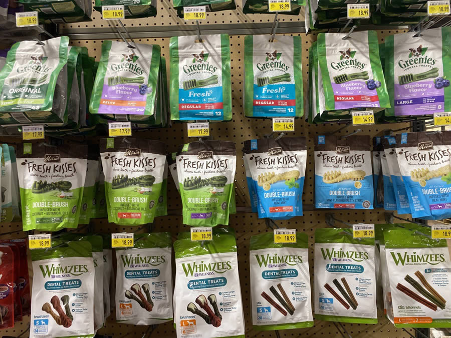 Discover our extensive selection of dog food, chews, and snacks at Ace.