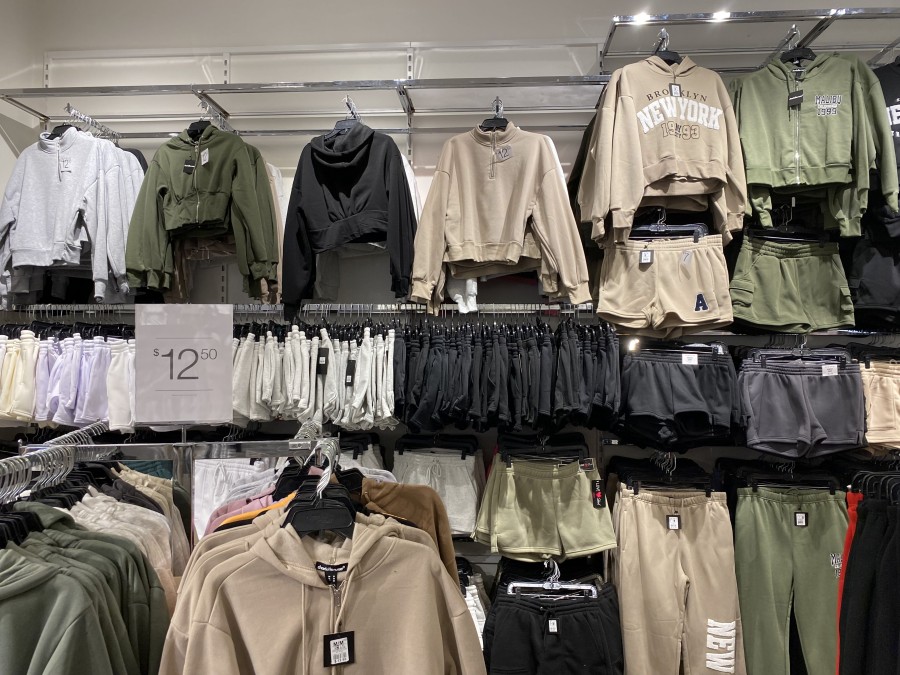 CONNETICUT! Charlotte Russe just opened at the SoNo Collections Walk in  Norwalk, CT!!! Charlotte Russe has the best looks and pieces to c