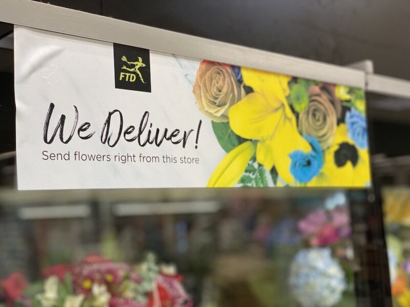 1800Florals vs. FTD Which Flower Delivery Service Reigns Supreme