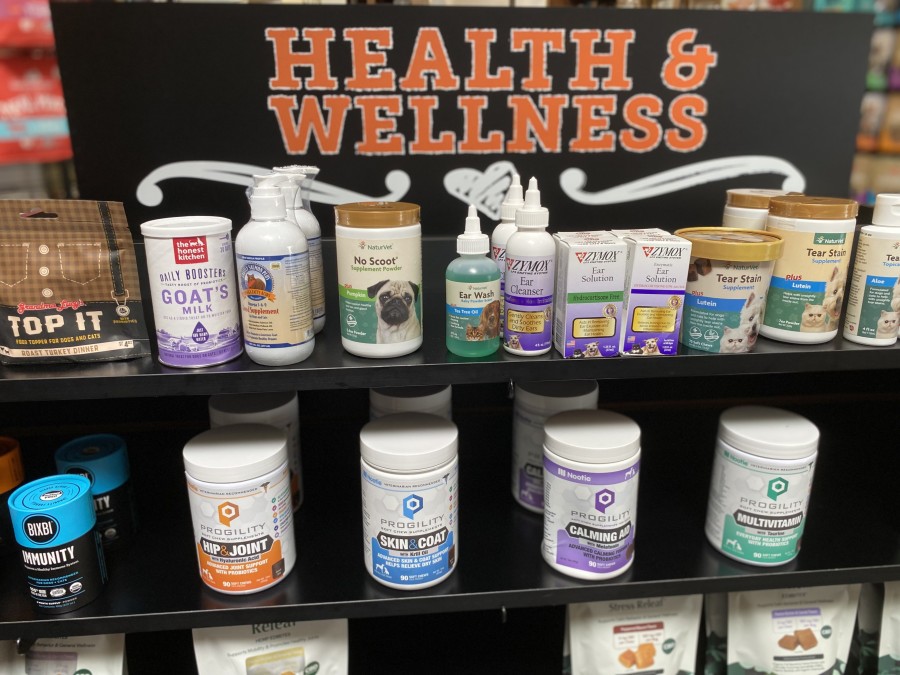 Pet Wants' Wellness line has over 10 health product options.