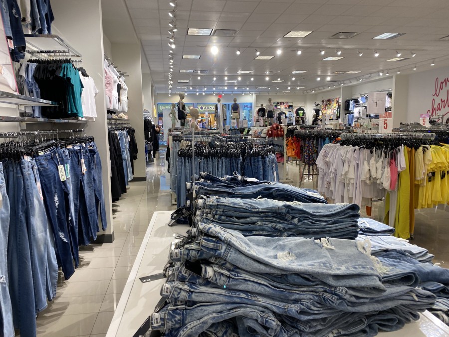 CONNETICUT! Charlotte Russe just opened at the SoNo Collections Walk in  Norwalk, CT!!! Charlotte Russe has the best looks and pieces to c