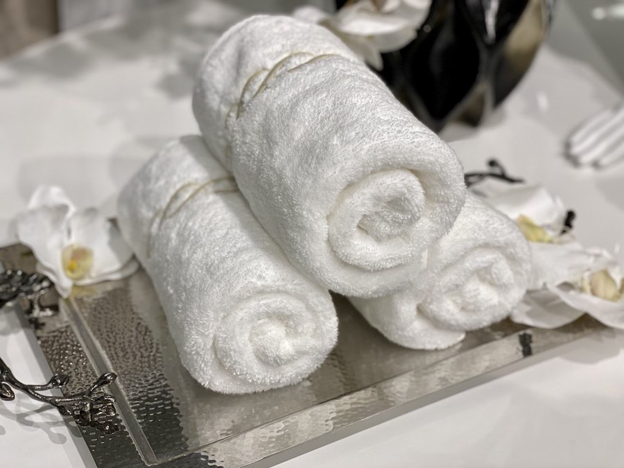 The Luxurious World of Towels: Top 5 Luxury Towels Rated of 2023 - SuperMall