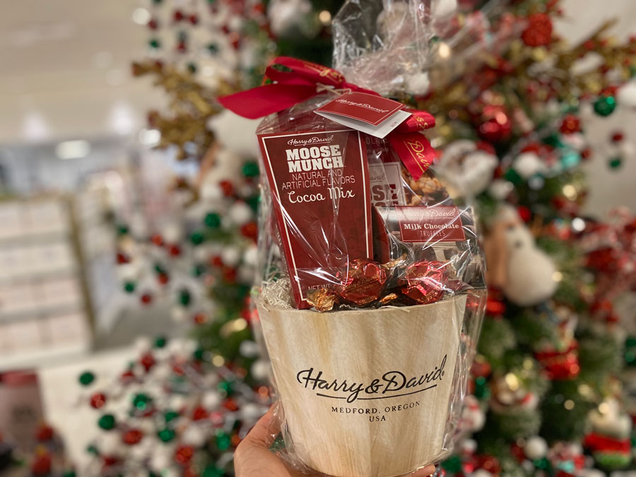 Harry & David Holiday Flavors White Wash Gift Basket