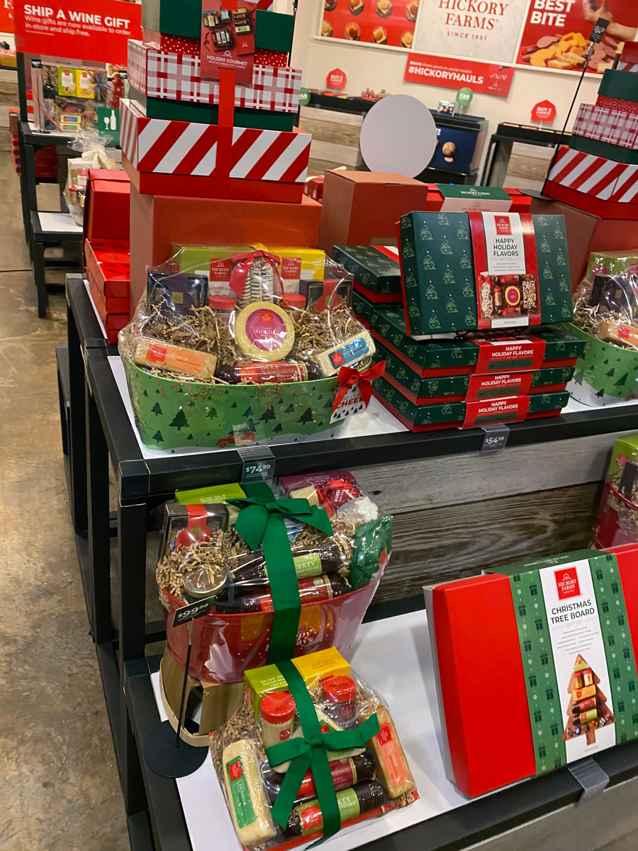 Hickory Farms Deck the Halls Holiday Gift Basket