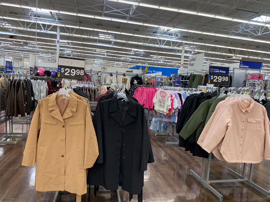Walmart's Style Discounts: Where Fashion Meets Savings