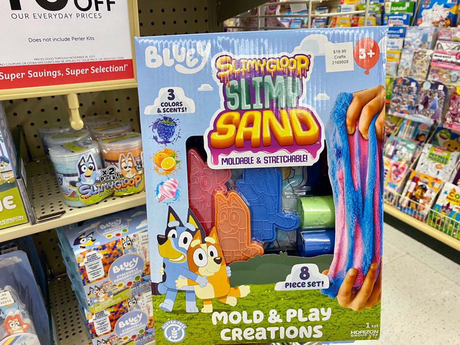 Bluey Slimy Sand Kit - Mold & Play Creations