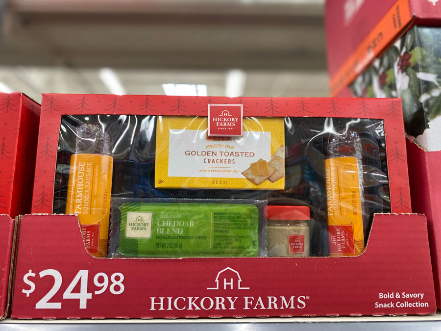 Hickory Farms Bold & Savory Snack Collection Gift