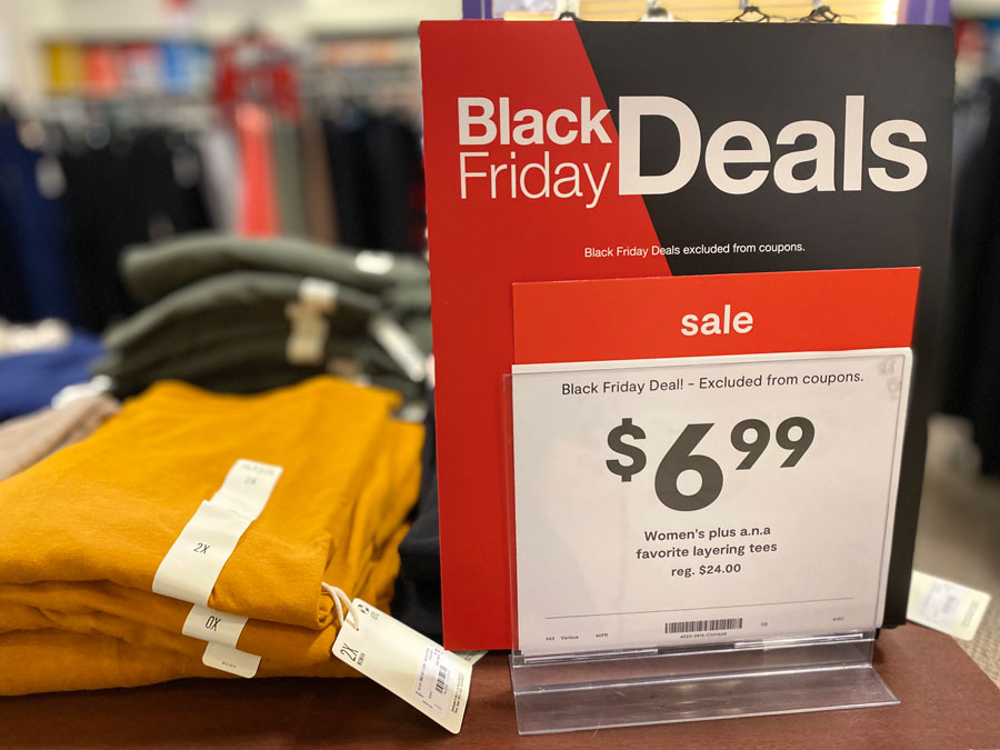 Door-Busting Discounts: JCPenney's Black Friday Extravaganza!