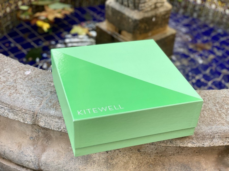Experience the magic of the Kitewell Cozy Winter Gift Box