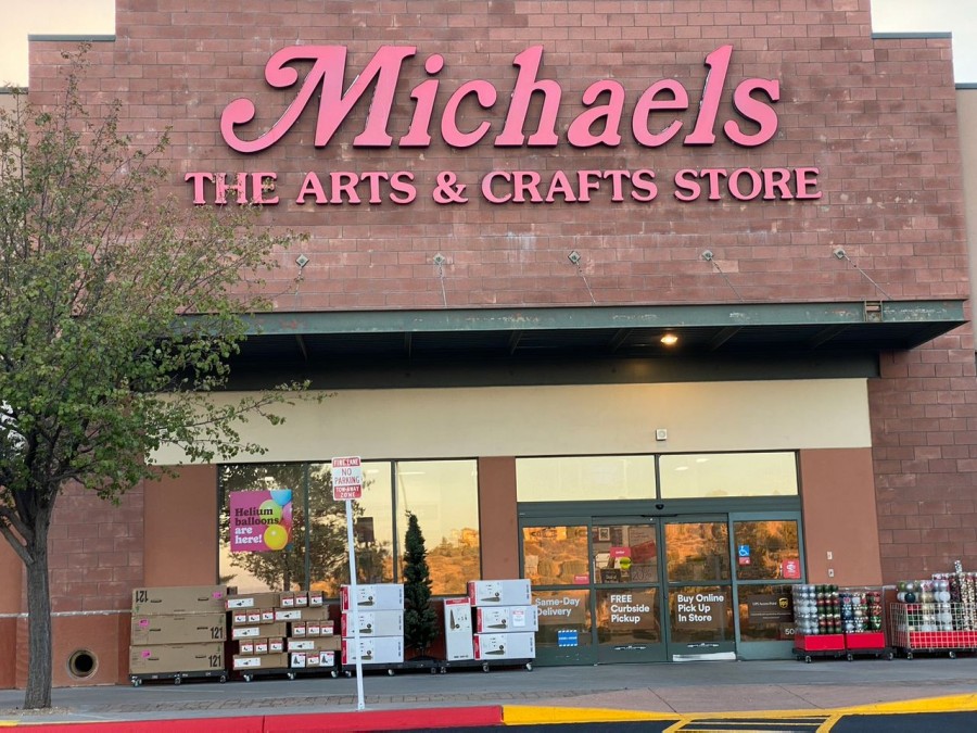How to get to Michaels Arts & Crafts Store in Orlando by Bus?