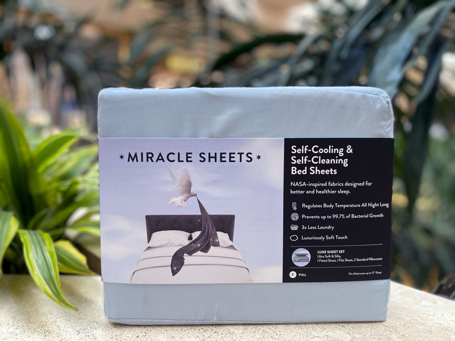 The Gift of Comfort: Miracle Sheets' Holiday Magic!