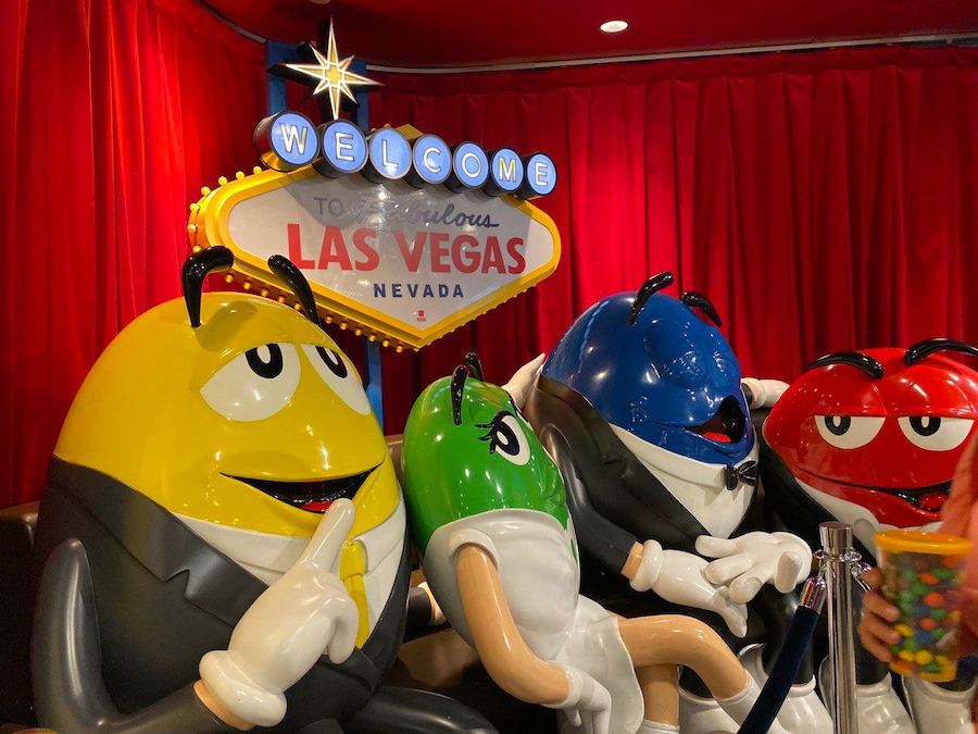 Explore the excitement of Las Vegas with your kids, from thrilling shows to interactive attractions.