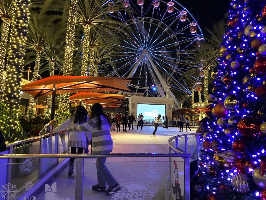 Get ready for a holiday experience like no other at Irvine Spectrum! 