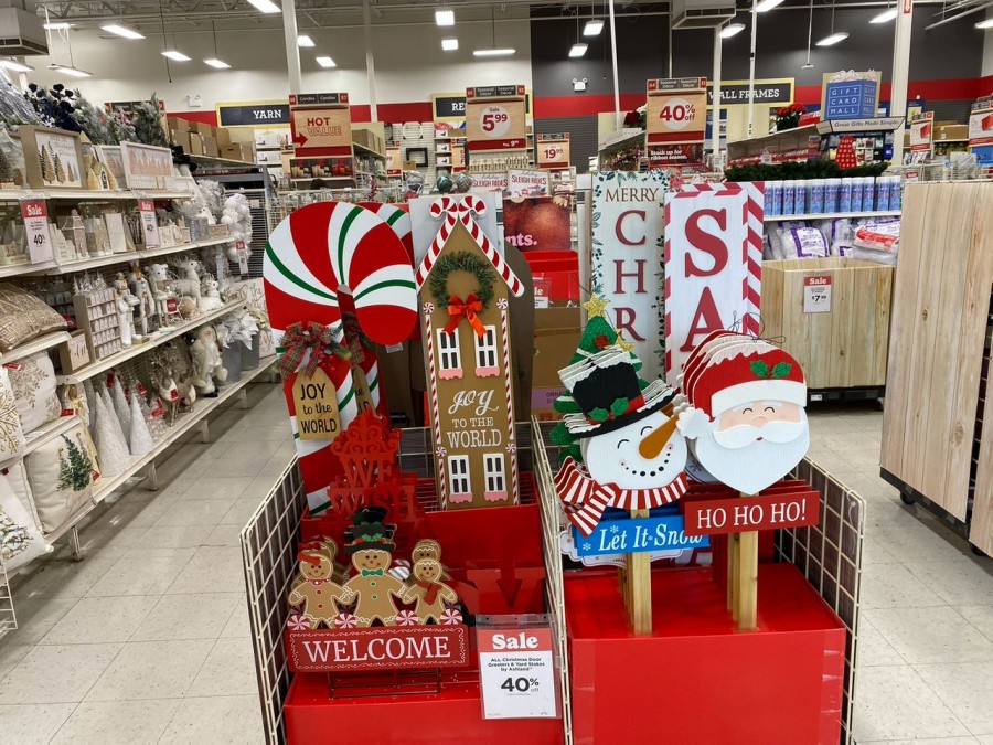 Make your home festive for the holidays in no time and save money with Michaels Christmas Decor 40% Off