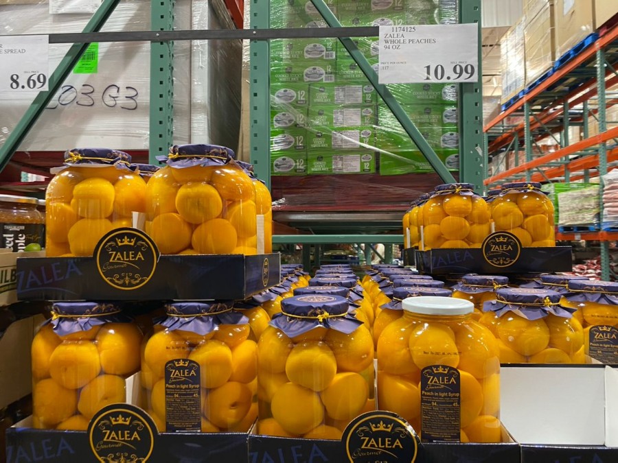 Enjoy whole peaches that have a flavor like no other with Costco