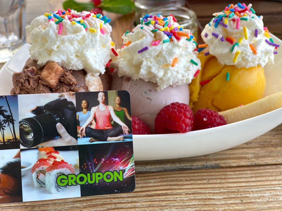 Groupon's Gastronomic Gifts: Perfect Presents for Food Lovers