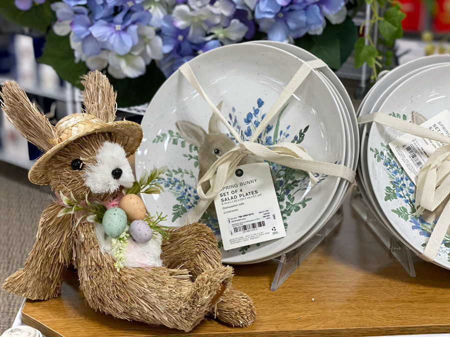 Hoppy Easter! Discover Adorable Decor at Unbeatable Prices!