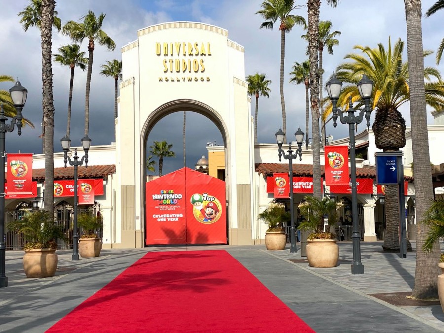 Universal Studios Hollywood is the ultimate family destination for TV, film, and video game enthusiasts. 