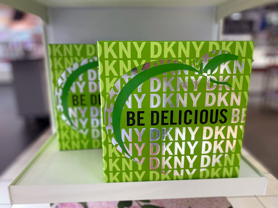 For the New Mom: Treat Her to the Refreshing Aroma of DKNY Be Delicious!