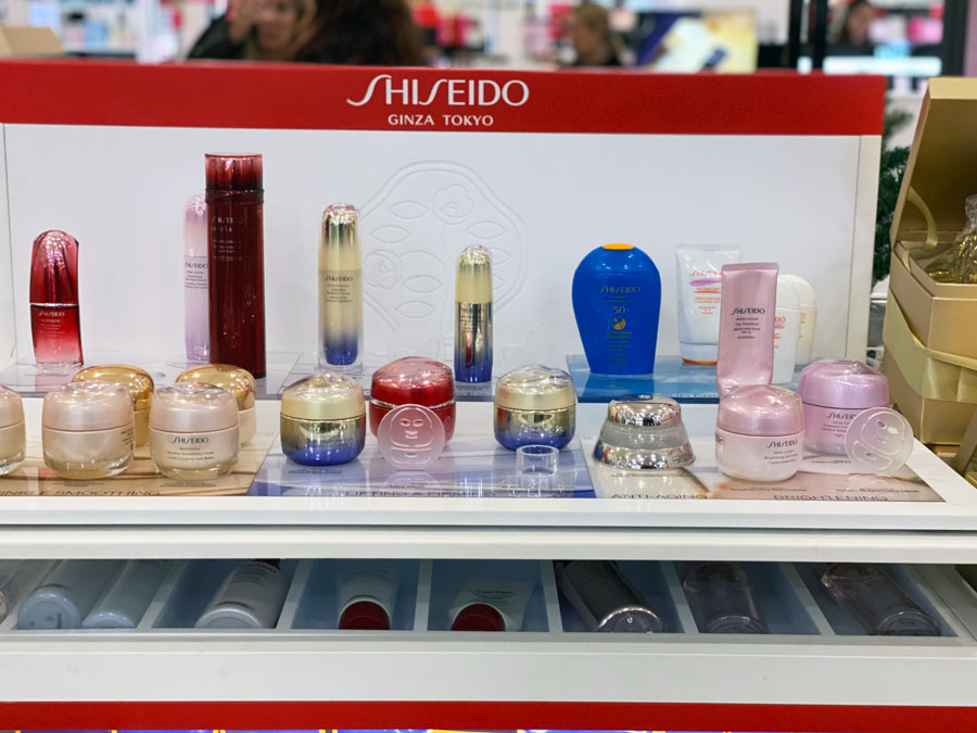 Revitalize Mom's Skin: Shiseido Bio-Performance Cream - Mother's Day Luxury!
