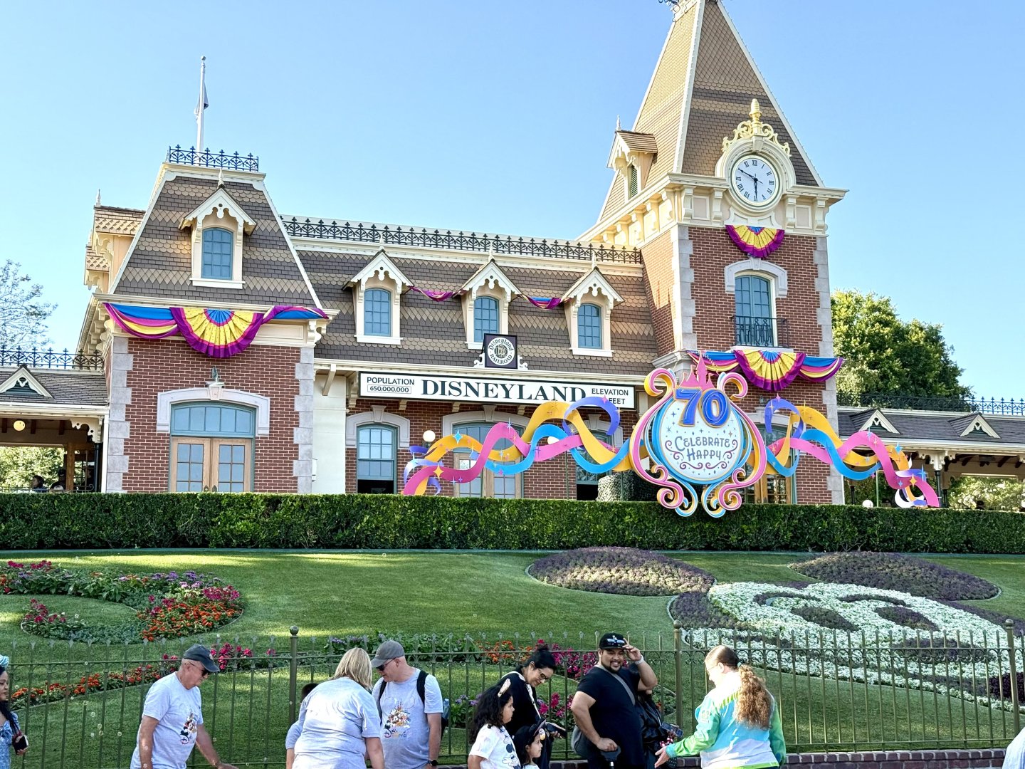 See for yourself Disney California Adventure