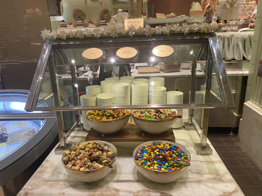 Add a pop of color (and flavor!) to your buffet stop with this sweet setup.