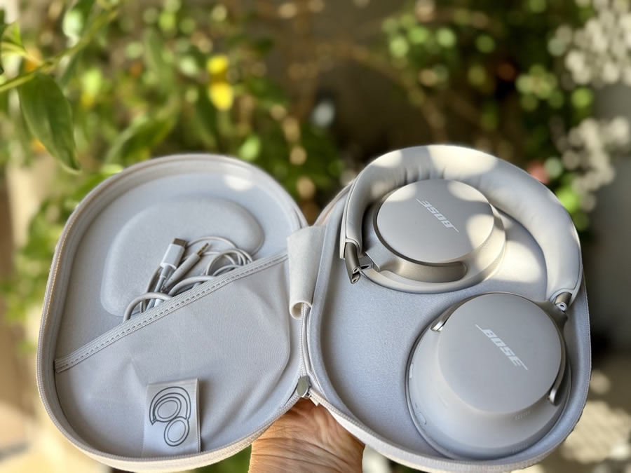 Bose Quietcomfort Ultra Headphones