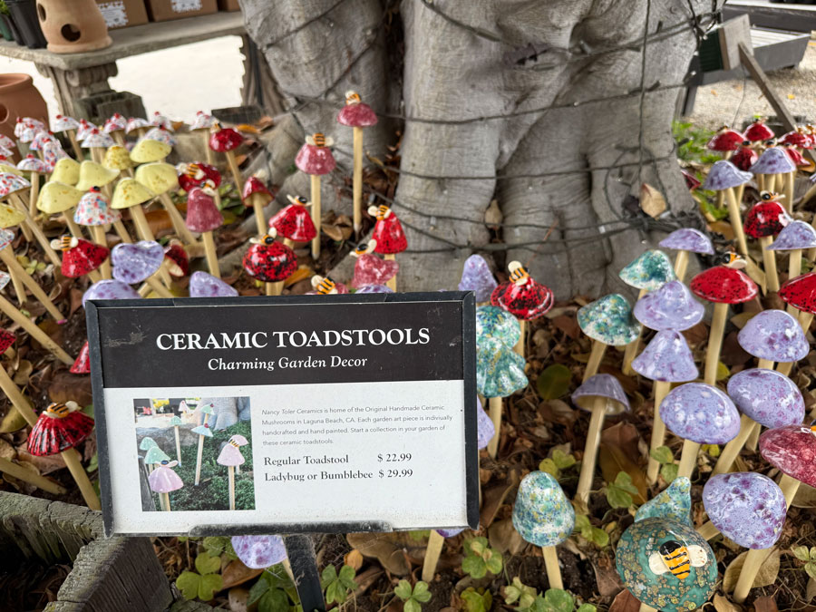 Ceramic Toadstools Garden Decor - Roger's Garden