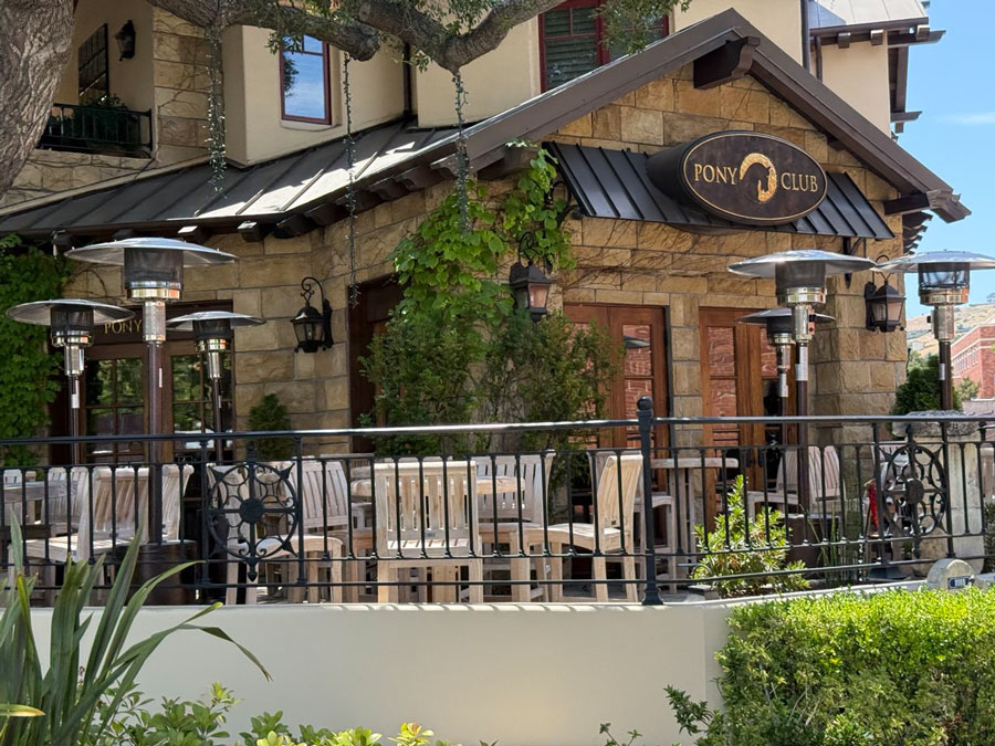 The Pony Club Bar & Loung