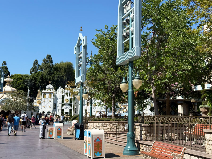 It's a Small World Attraction - Disneyland